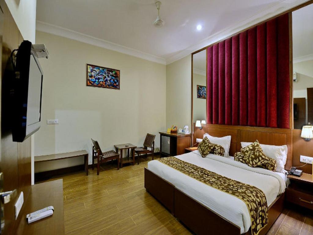 Click Hotel Kohinoor, Лудхіяна Екстер'єр фото
